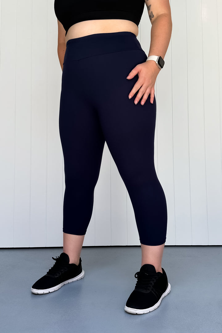 Navy - Casual - Capri Leggings