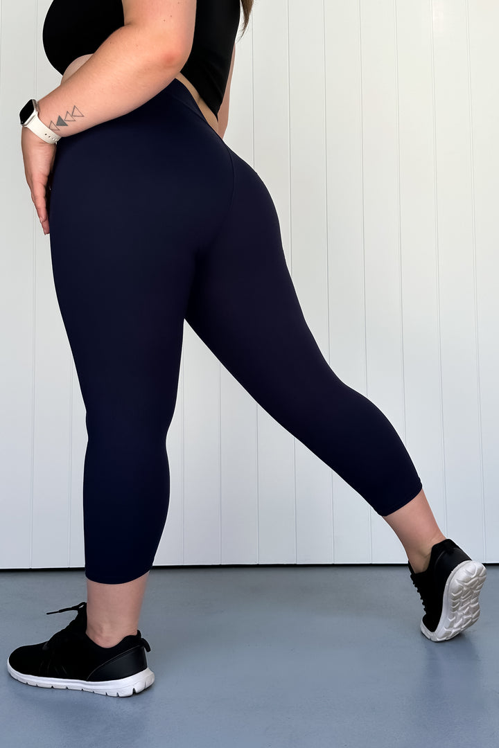 Navy - Casual - Capri Leggings