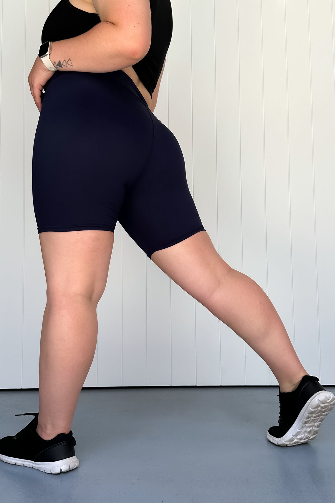 Navy - Casual - Mid Shorts