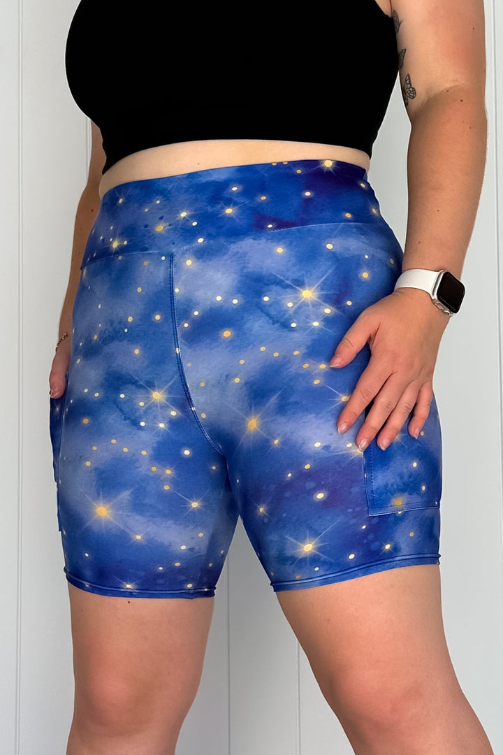 Admiral Sky - Casual - Mid Shorts - Pockets