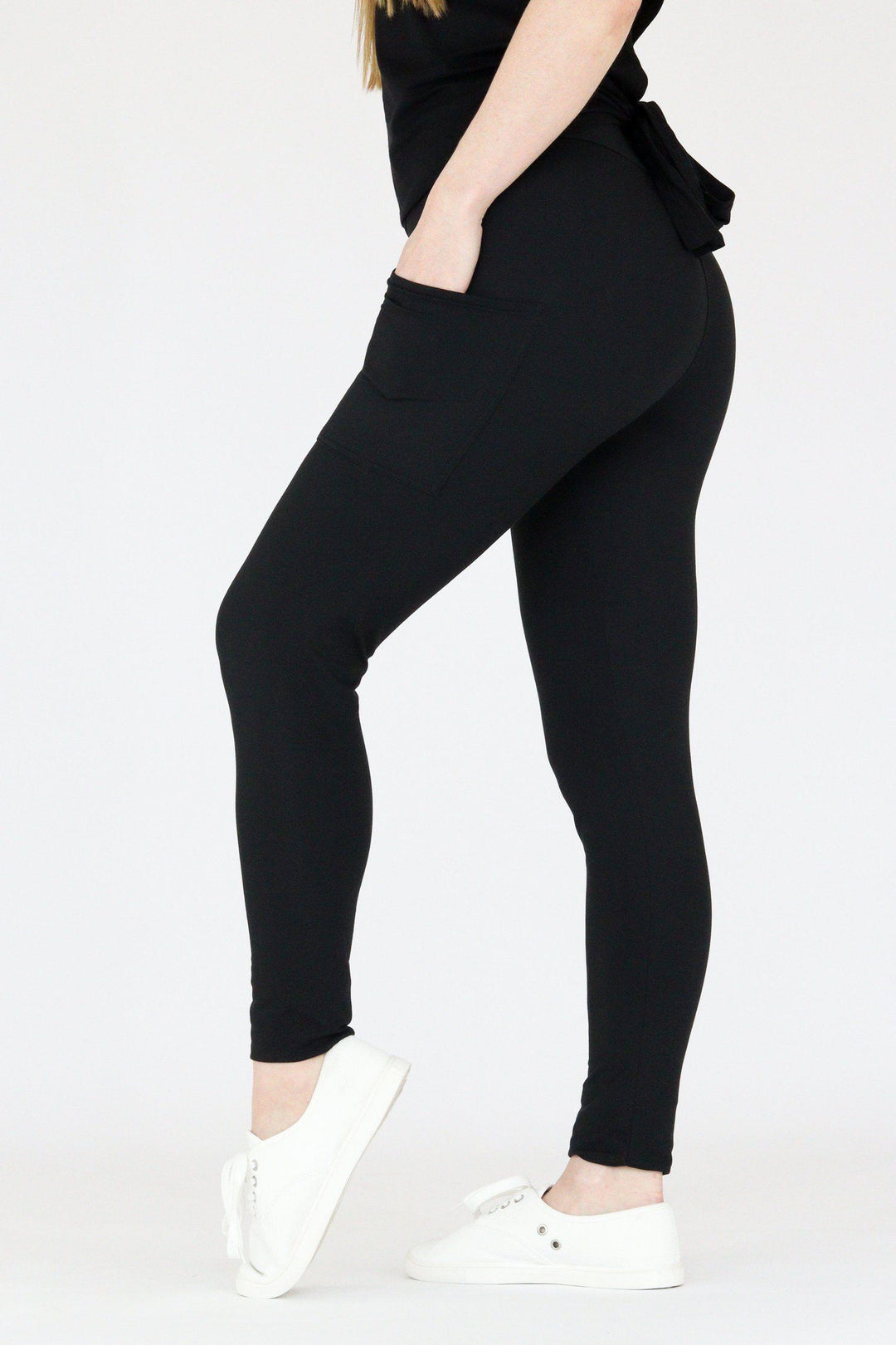 Plain Black Pockets - Casual - Regular Full Leggings Casual Full Leggings - Pockets Pawlie