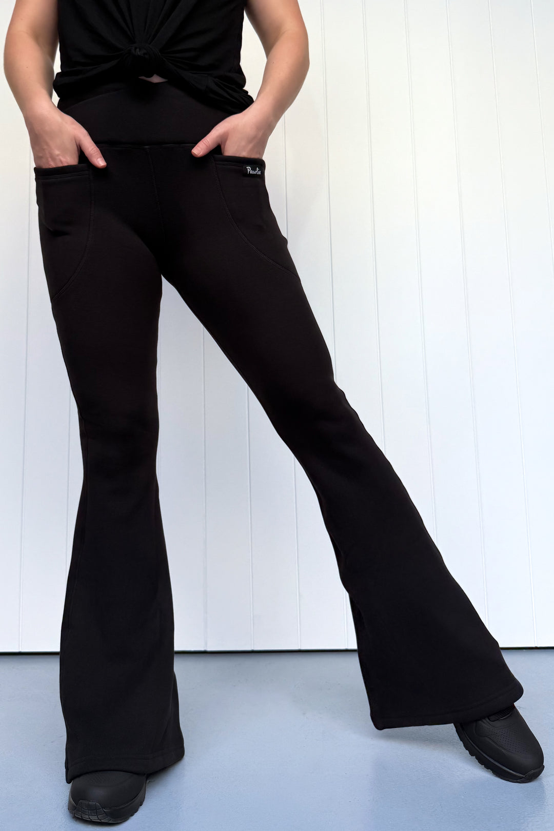 Black - Fleece - Long Flarey Leggings - Pockets