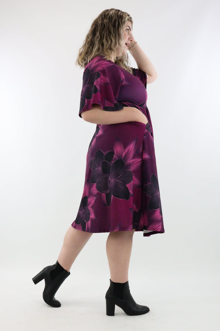 Burgundy Flower - Midi Length Dress - Mid Sleeve - Pockets - Pawlie