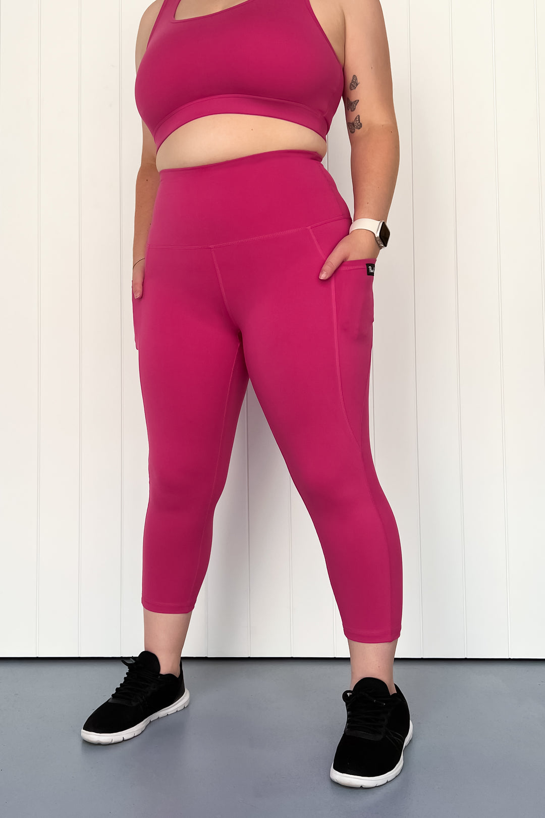 Fuchsia - Leg Pockets - Capri Leggings - Hybrid 2.0