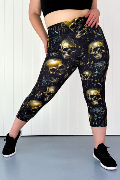 Skull Trinkets - Casual - Capri Leggings