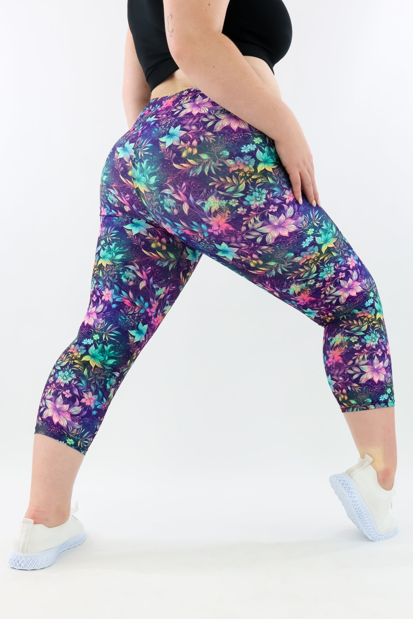 Little Flowers - Casual - Capri Leggings