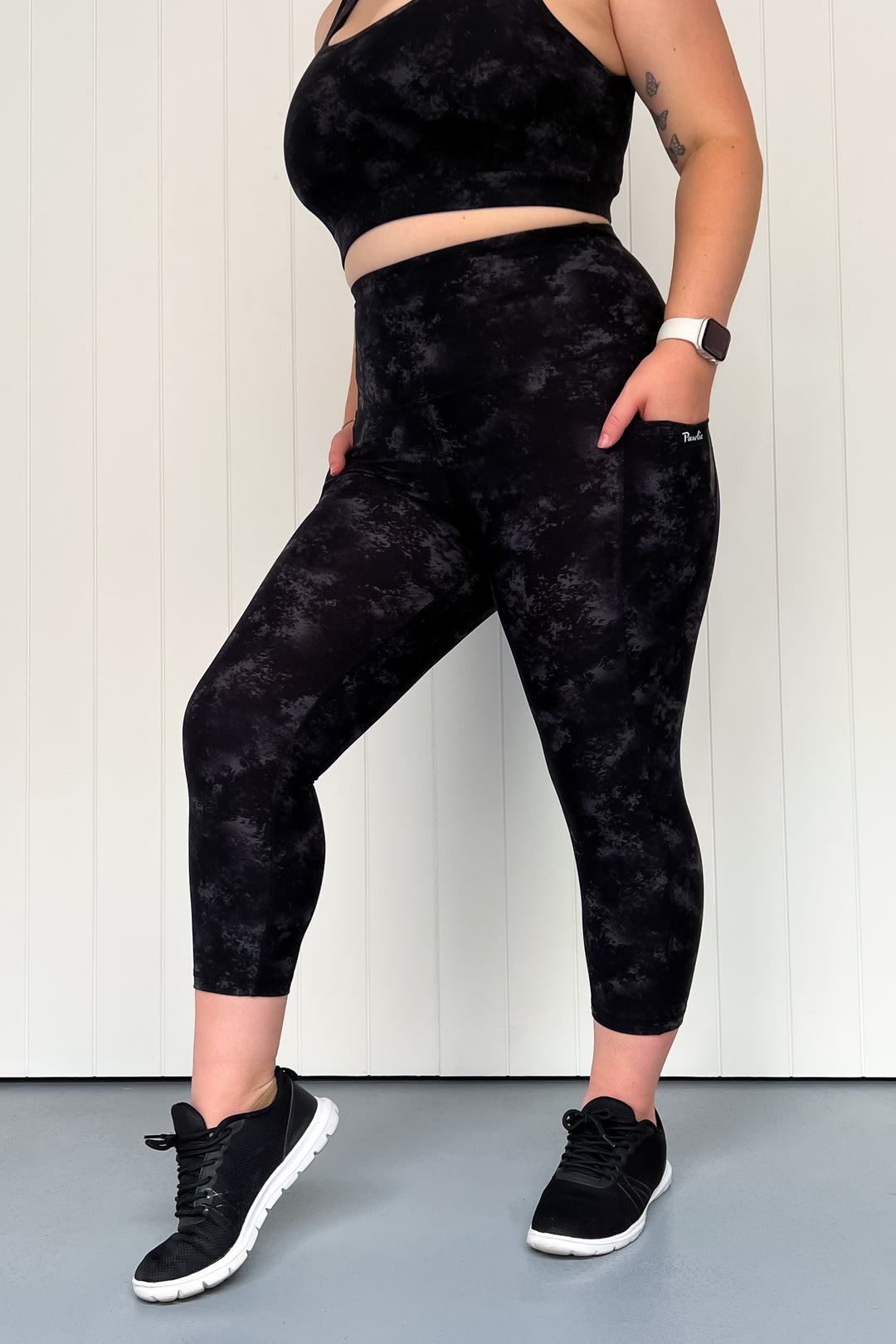 Inky - Leg Pockets - Capri Leggings - Hybrid 2.0