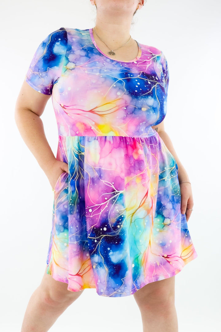 Spellbound - Mini Dress - Short Sleeve - Pockets