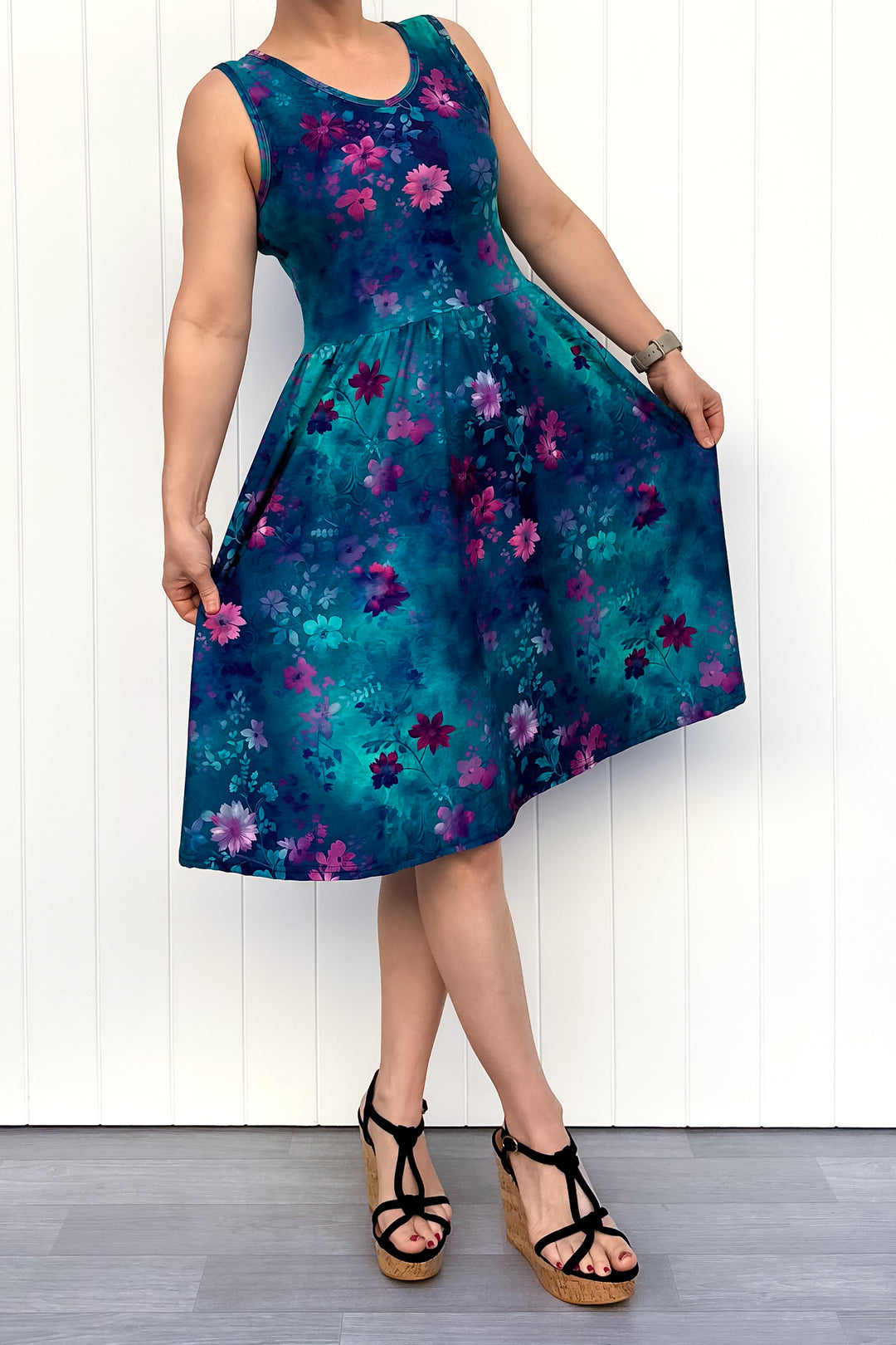 Ethereal Bloom - Sleeveless Knee Length Dress - Side Pockets