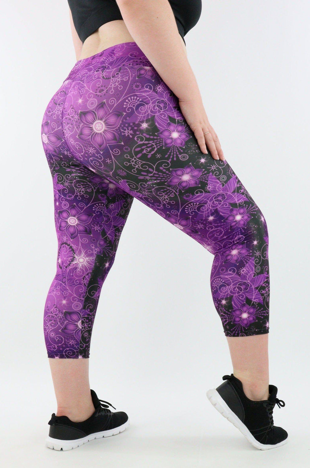 Floral Rapture - Casual - Capri Leggings Casual Capri Leggings Pawlie   