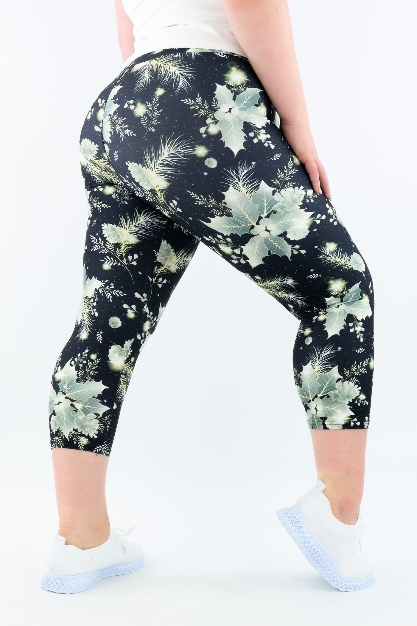 Christmas Twinkle - Casual - Capri Leggings Casual Capri Leggings Pawlie   