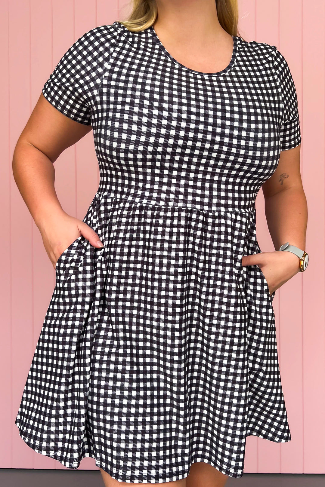 Gingham OG - Mini Dress - Short Sleeve - Pockets