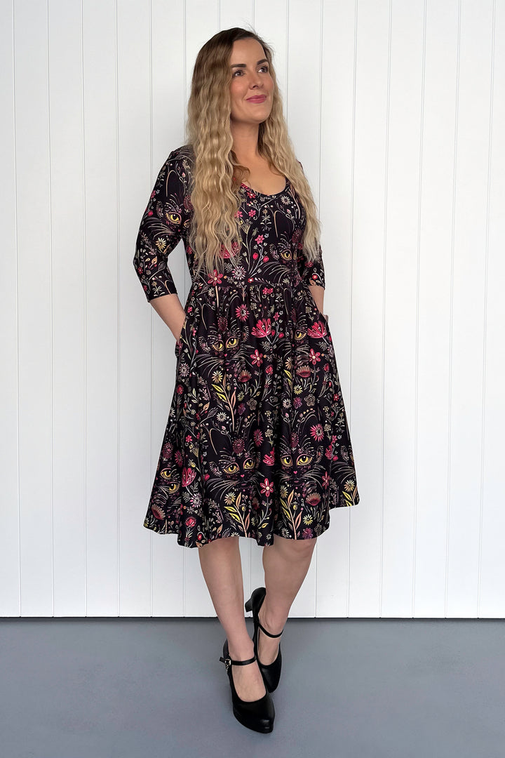 Whiskers & Wildflowers - 3/4 Sleeve - Knee Length Dress - Pockets