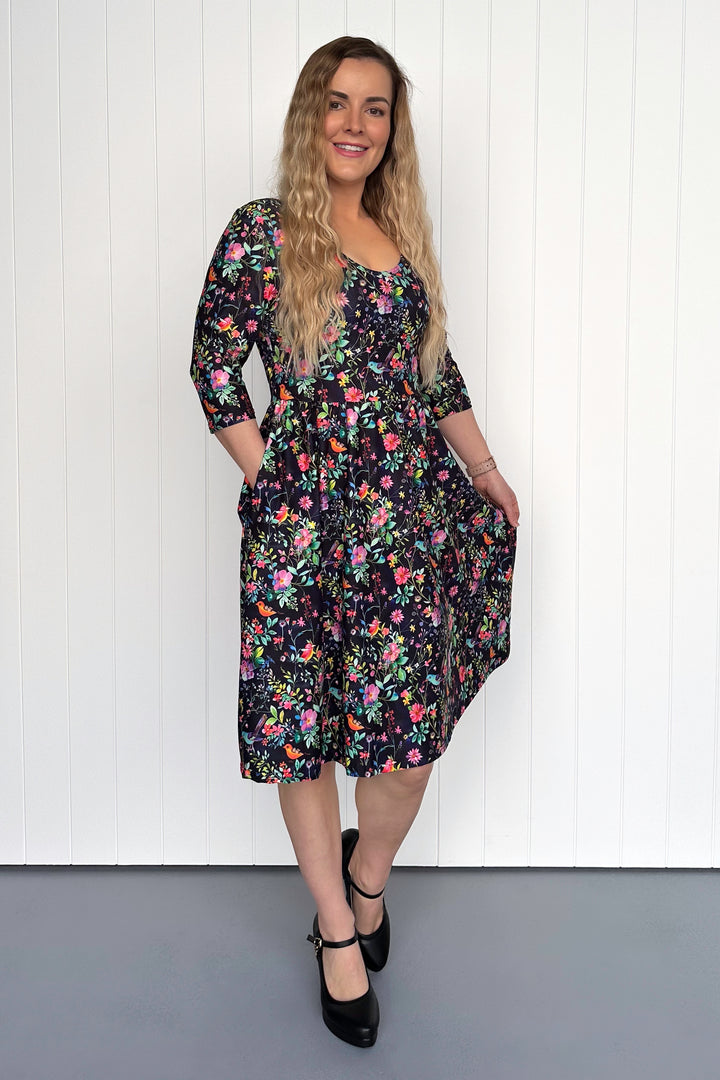 Birds and Blooms - 3/4 Sleeve - Knee Length Dress - Pockets