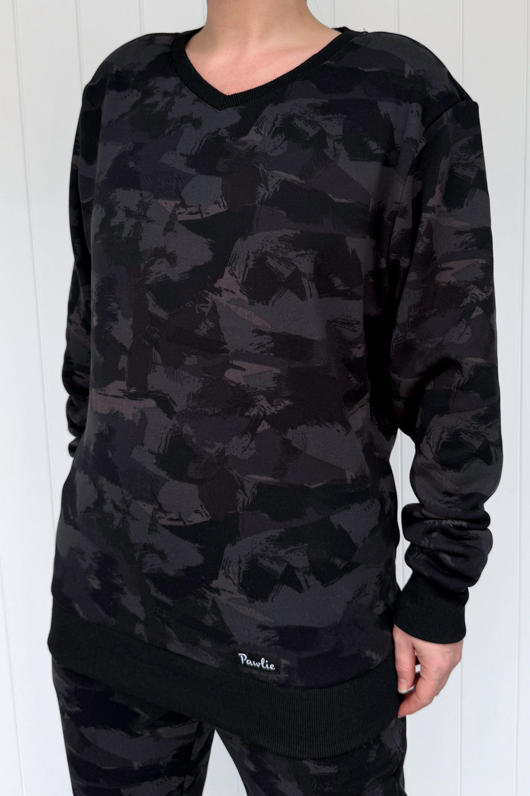 Darkling - Fleece Jumper - V-neck