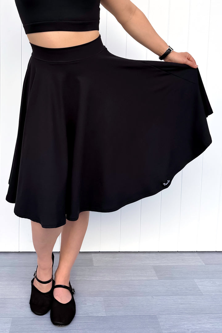 Seraphine Knee-Length Skirt - Black