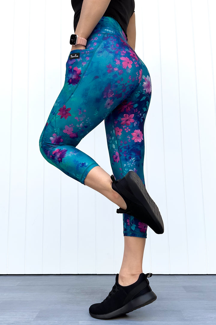 Ethereal Bloom - Hybrid 2.0 - Leg Pockets - Capri Leggings