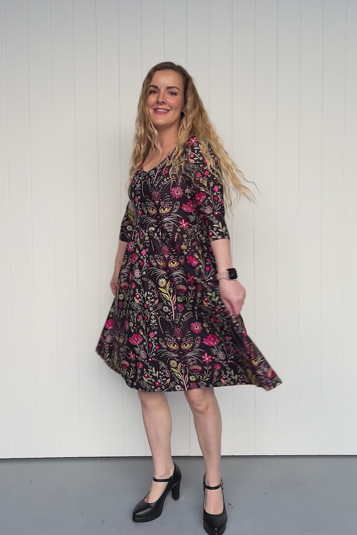 Whiskers & Wildflowers - 3/4 Sleeve - Knee Length Dress - Pockets