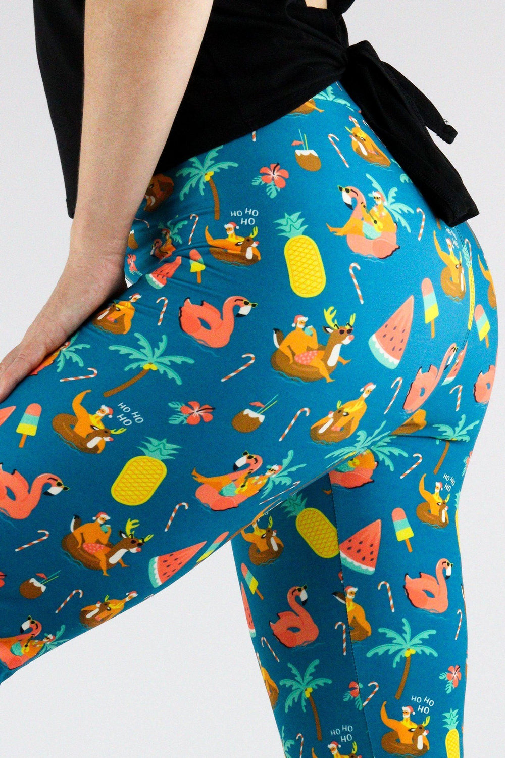 Tropical Christmas - Casual Capri Leggings Casual Capri Leggings Pawlie   