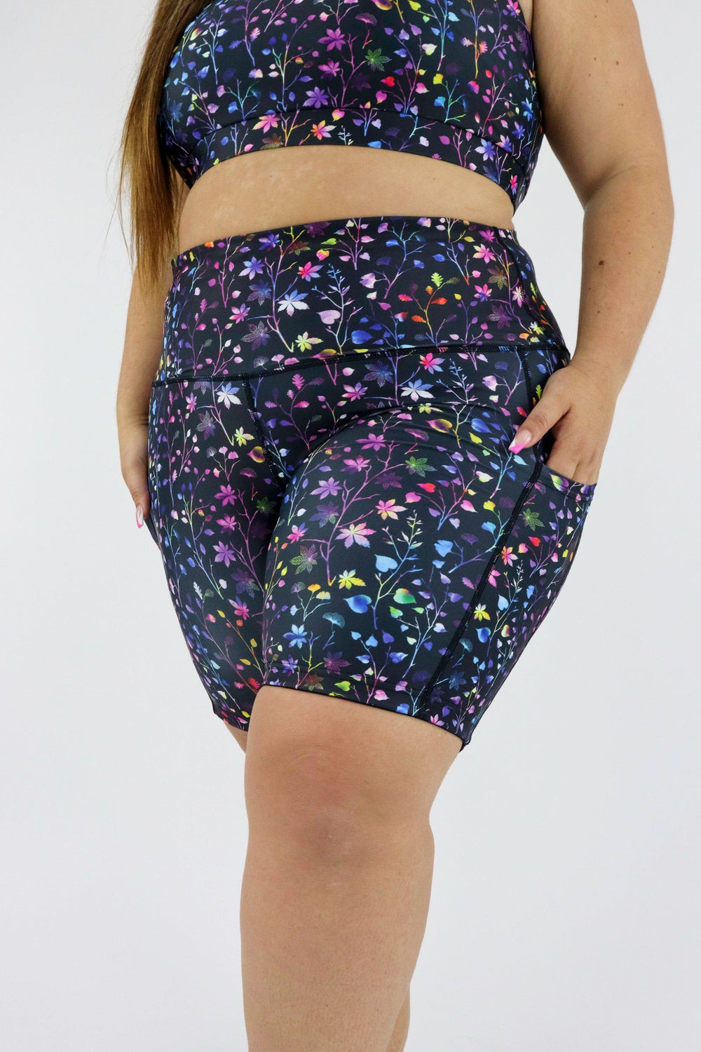 Little Leaves - Dynamic Active - Pocket Mid Shorts - Silicone Active Shorts Pawlie   