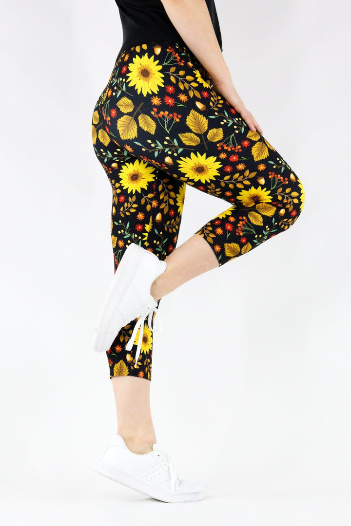 Autumn Sunflower - Casual Capri Leggings Casual Capri Leggings Pawlie   