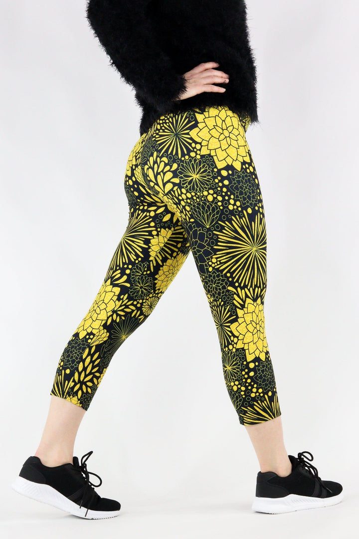 Delilah Mandala - Casual Capri Leggings Casual Capri Leggings Pawlie   